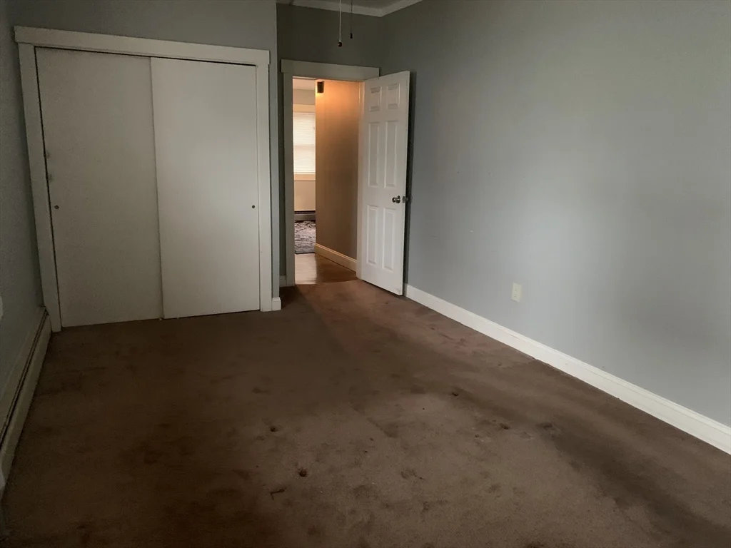 1 bed, 1 bath apartment for rent at 293 Linden St Unit 1 Rear, Fall River — photo 6 of 16