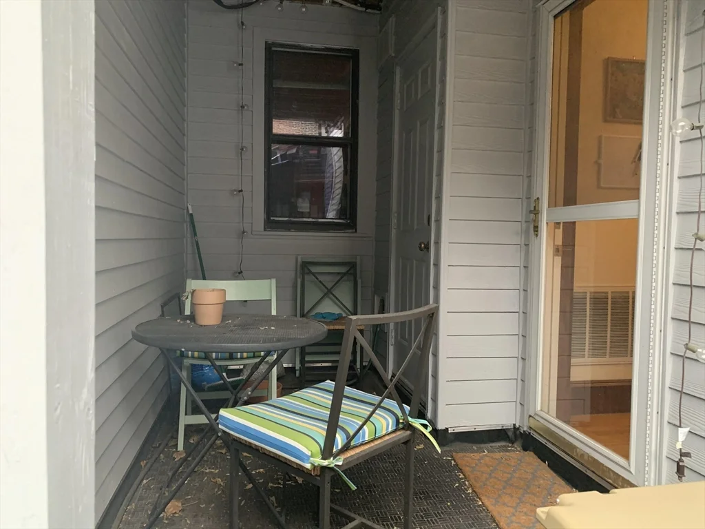 2 bed, 1 bath apartment for rent at 293 Shawmut Ave Unit 2, South End — photo 10 of 10