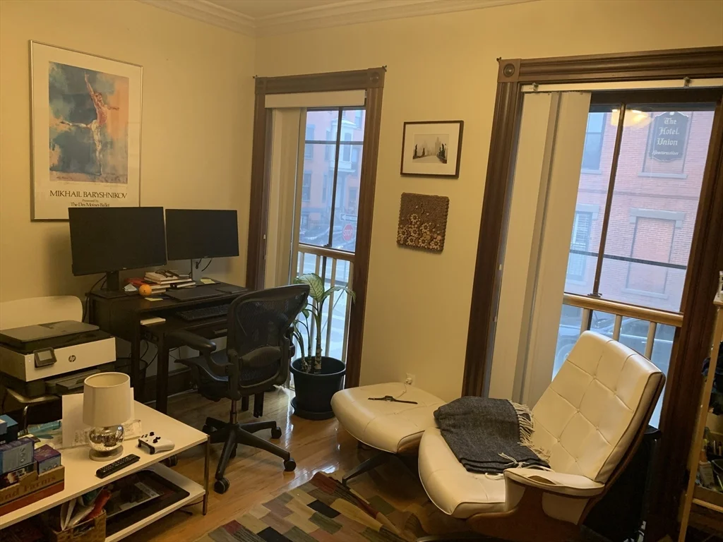 2 bed, 1 bath apartment for rent at 293 Shawmut Ave Unit 2, South End — photo 5 of 10