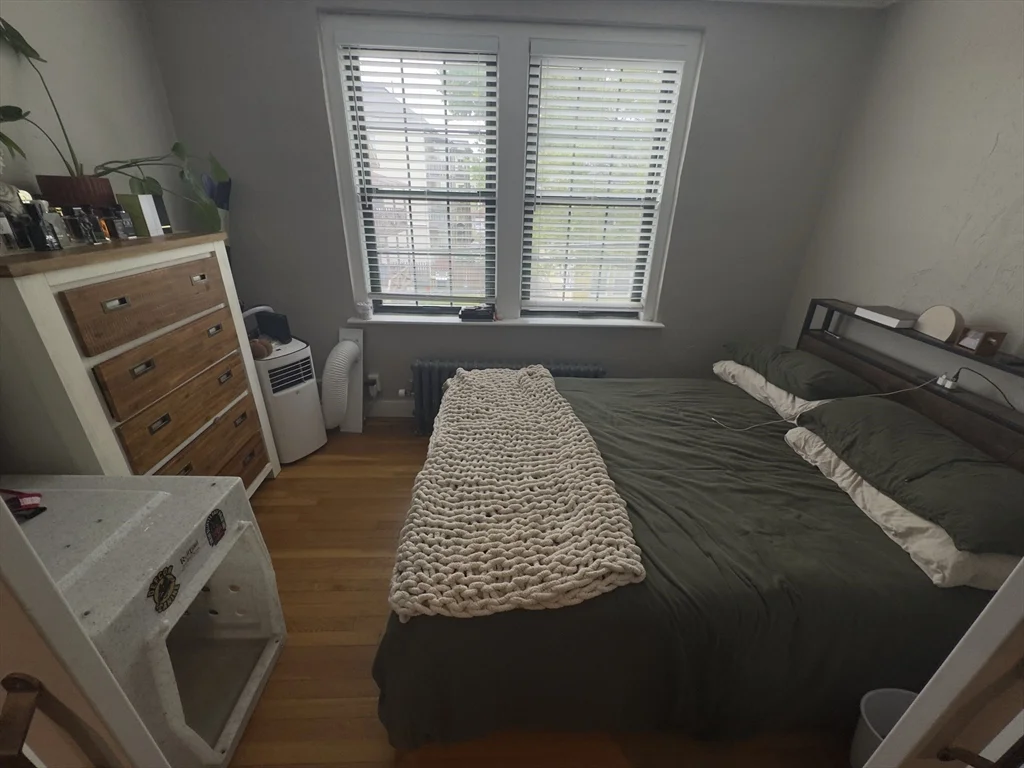 Studio bed, 1 bath apartment for rent at 293 Spring St Ext Unit 3, Glenwood — photo 9 of 19