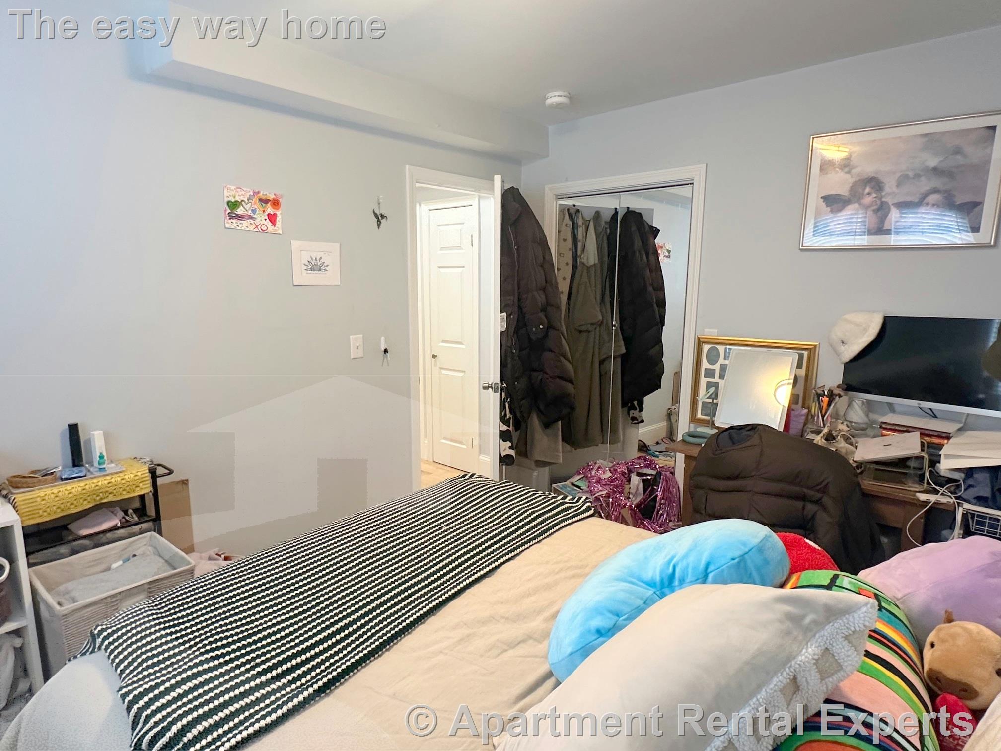 3 bed, 2 bath apartment for rent at 294 Arlington St, Cambridge Line — photo 13 of 38