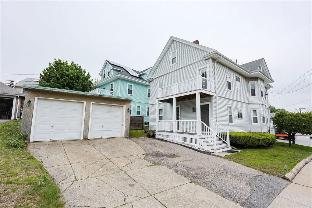 3 bed, 2 bath apartment for rent at 294 Belmont St Unit 2, Watertown — photo 32 of 33
