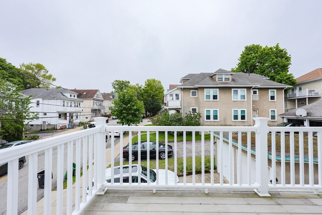 3 bed, 2 bath apartment for rent at 294 Belmont St Unit 2, Watertown — photo 3 of 33