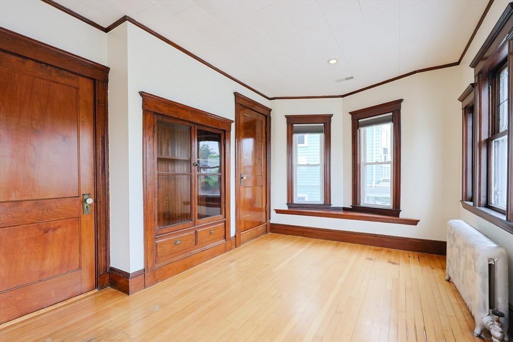 3 bed, 2 bath apartment for rent at 294 Belmont St Unit 2, Watertown — photo 12 of 33