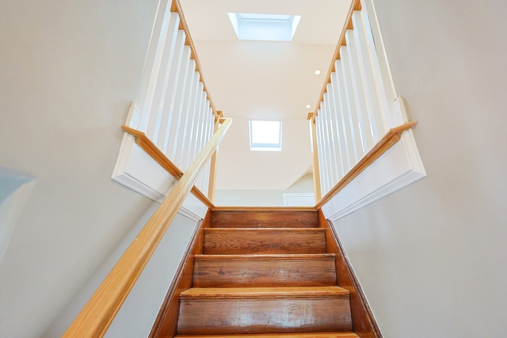 3 bed, 2 bath apartment for rent at 294 Belmont St Unit 2, Watertown — photo 21 of 33