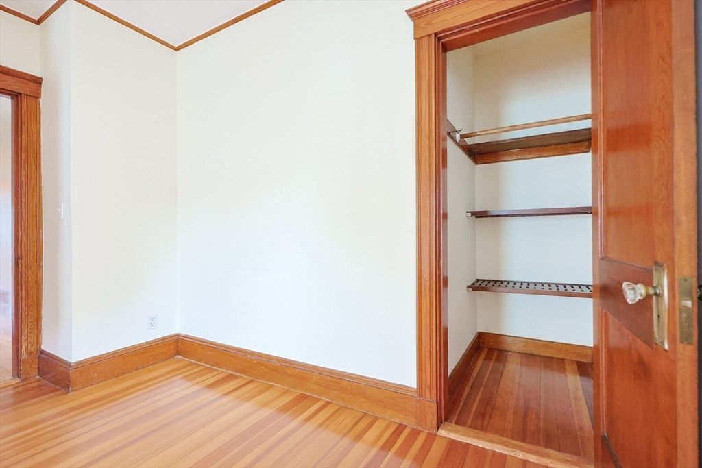3 bed, 2 bath apartment for rent at 294 Belmont St Unit 2, Watertown — photo 19 of 33