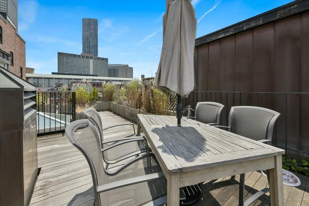 3 bed, 2 bath apartment for rent at 294 Commonwealth Ave Unit 2, Back Bay — photo 15 of 26