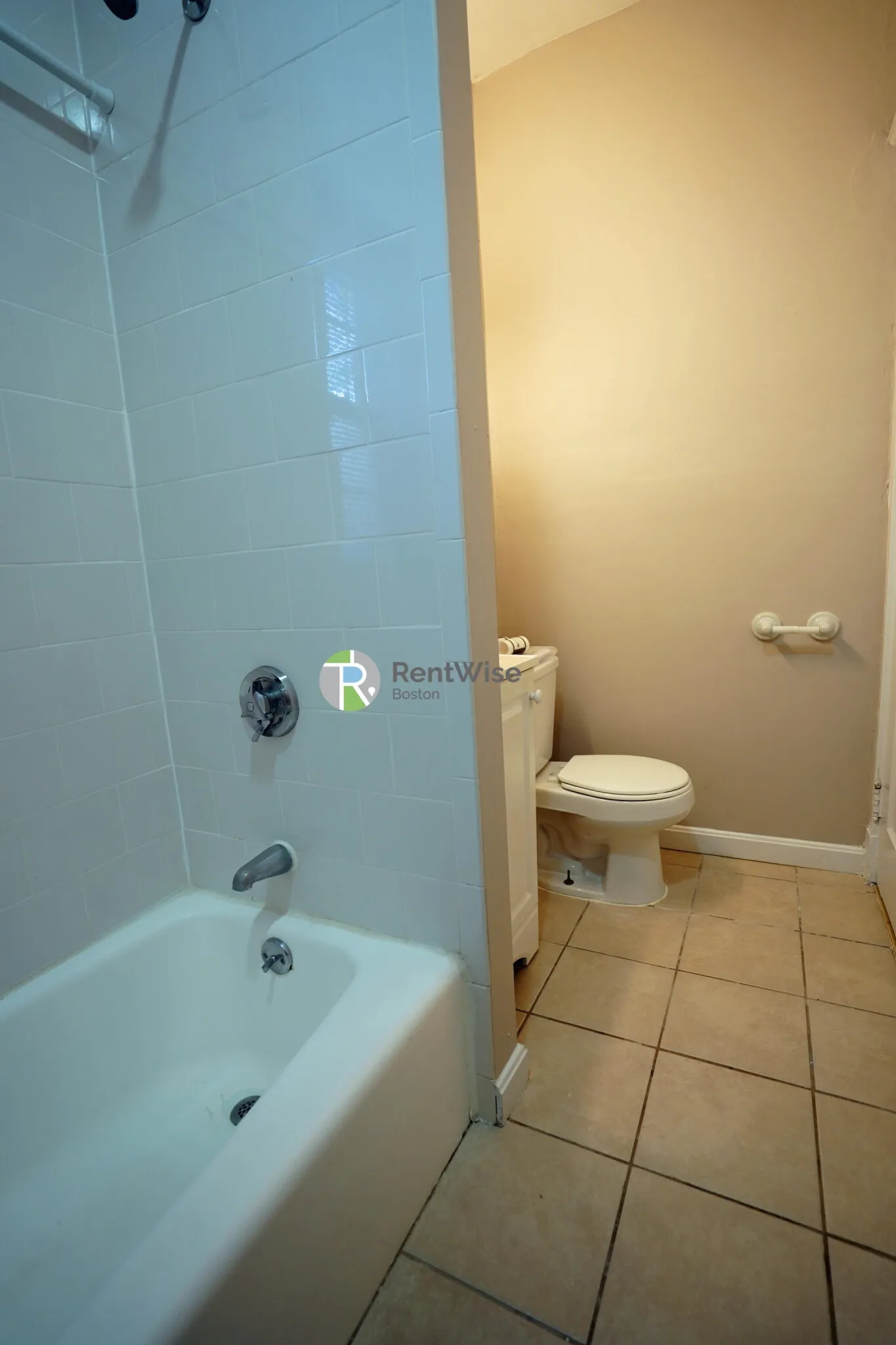 3 bed, 1 bath apartment for rent at 294 Harvard St Unit 2, Mid-Cambridge — photo 13 of 29
