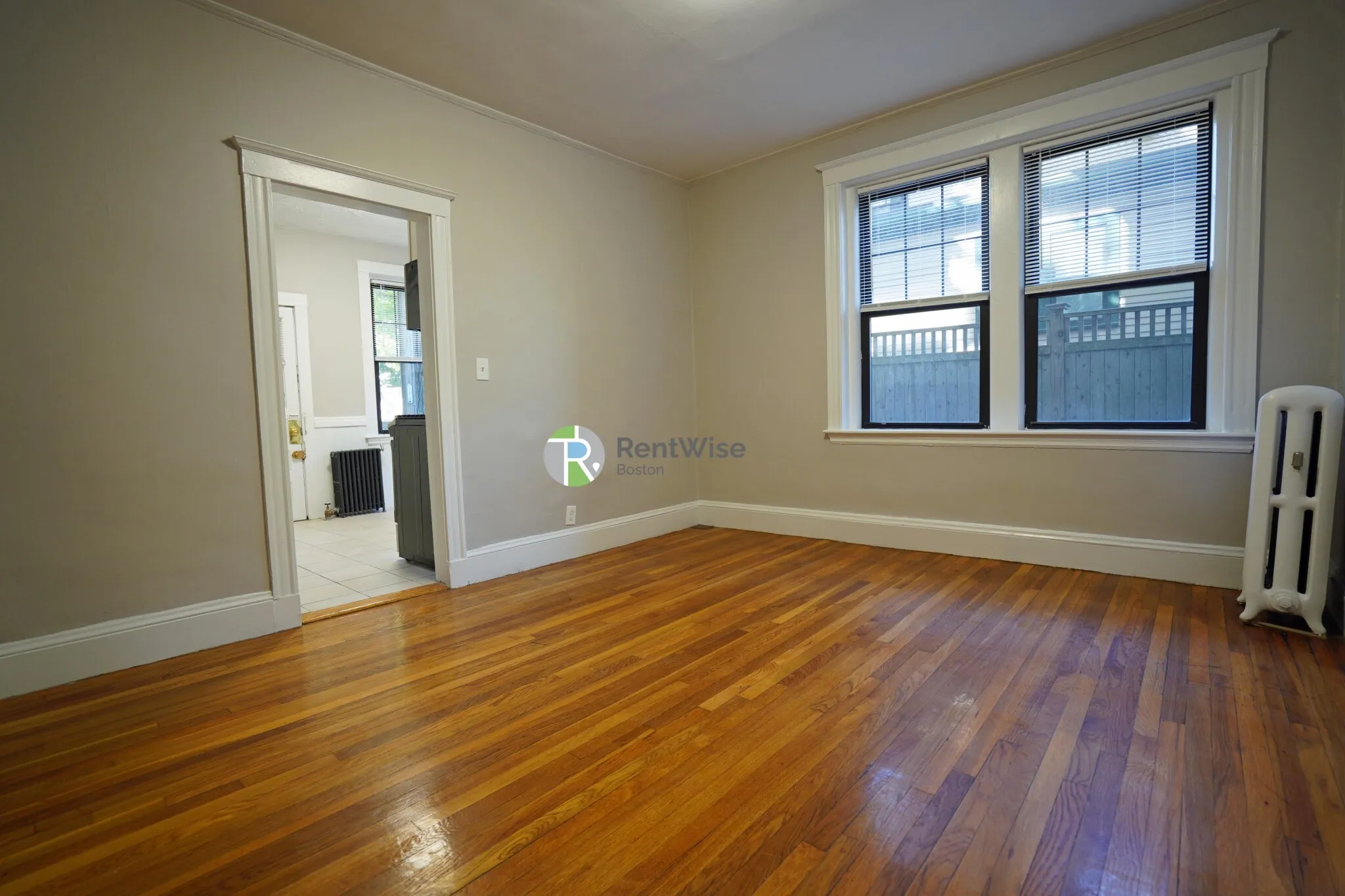 3 bed, 1 bath apartment for rent at 294 Harvard St Unit 2, Mid-Cambridge — photo 3 of 29
