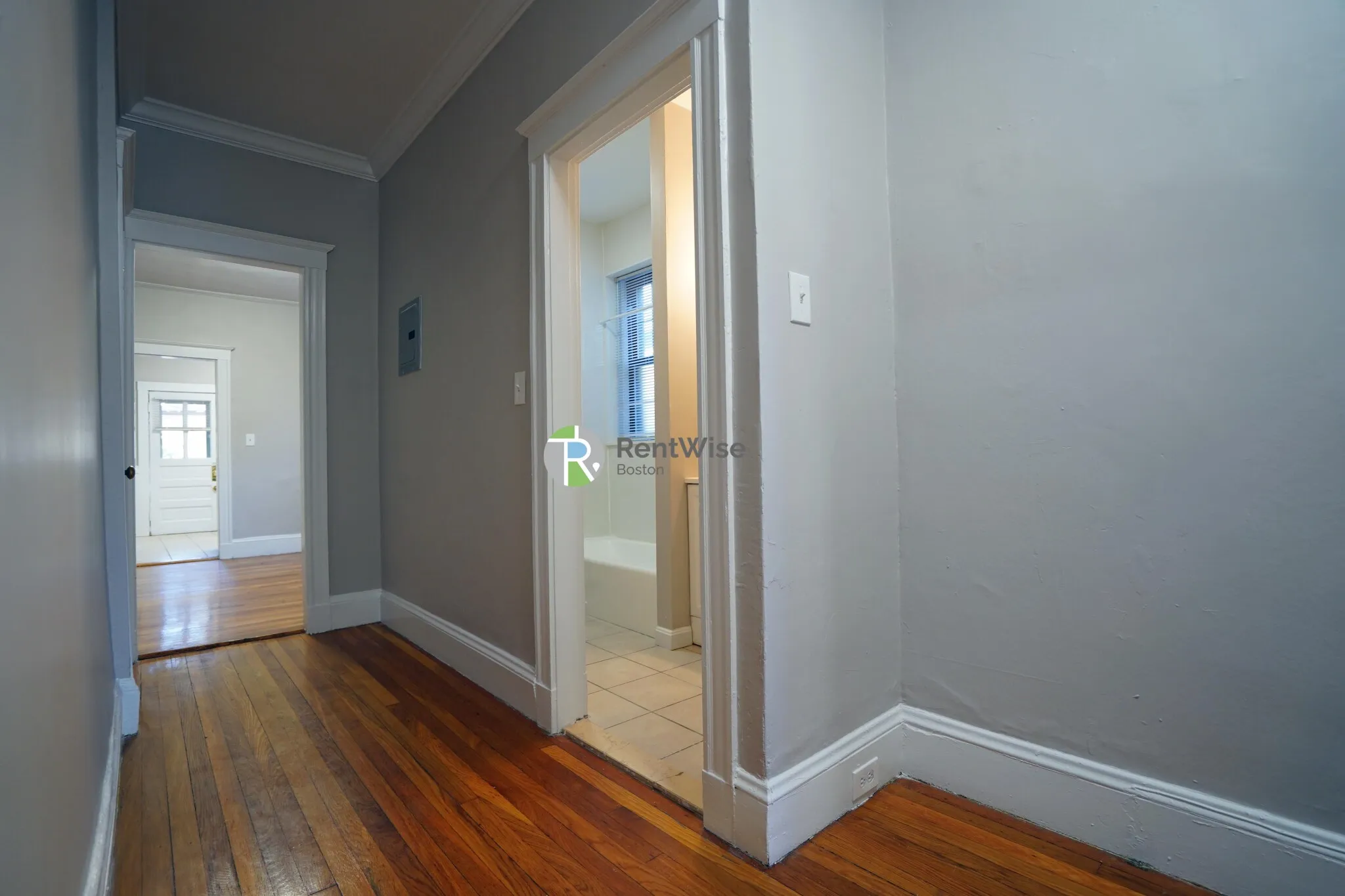3 bed, 1 bath apartment for rent at 294 Harvard St Unit 2, Mid-Cambridge — photo 5 of 29