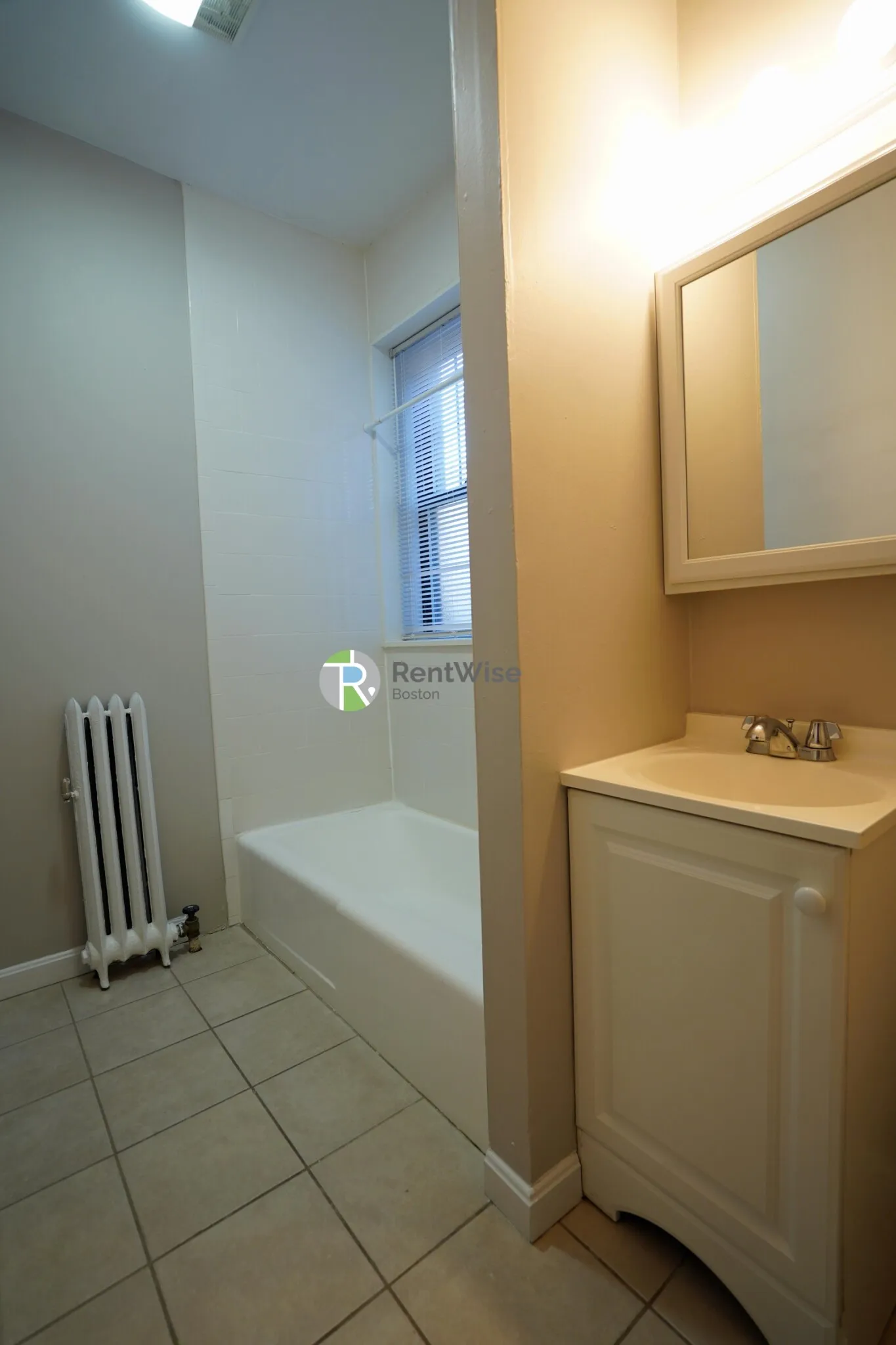 3 bed, 1 bath apartment for rent at 294 Harvard St Unit 2, Mid-Cambridge — photo 12 of 29