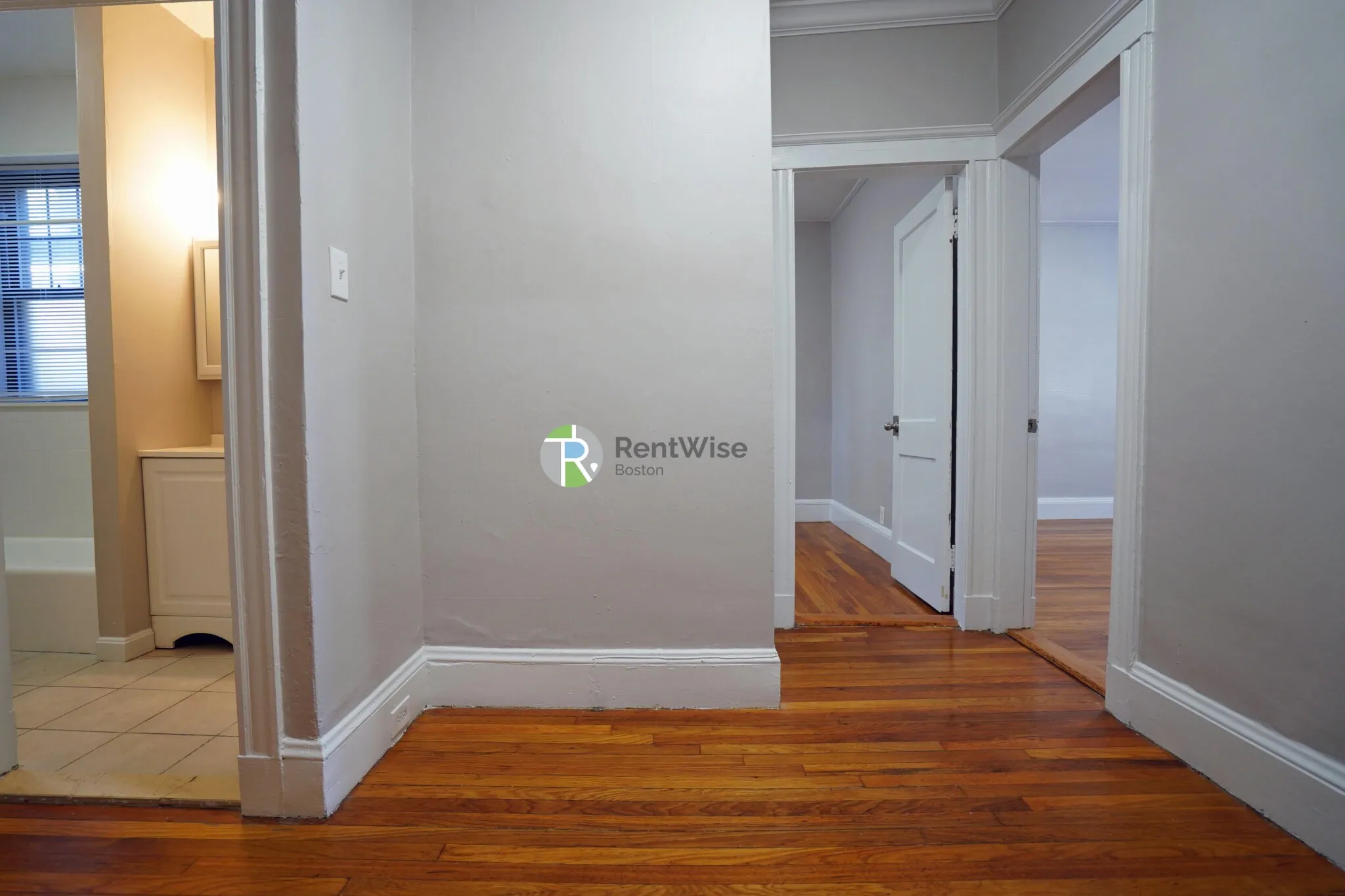 3 bed, 1 bath apartment for rent at 294 Harvard St Unit 2, Mid-Cambridge — photo 6 of 29