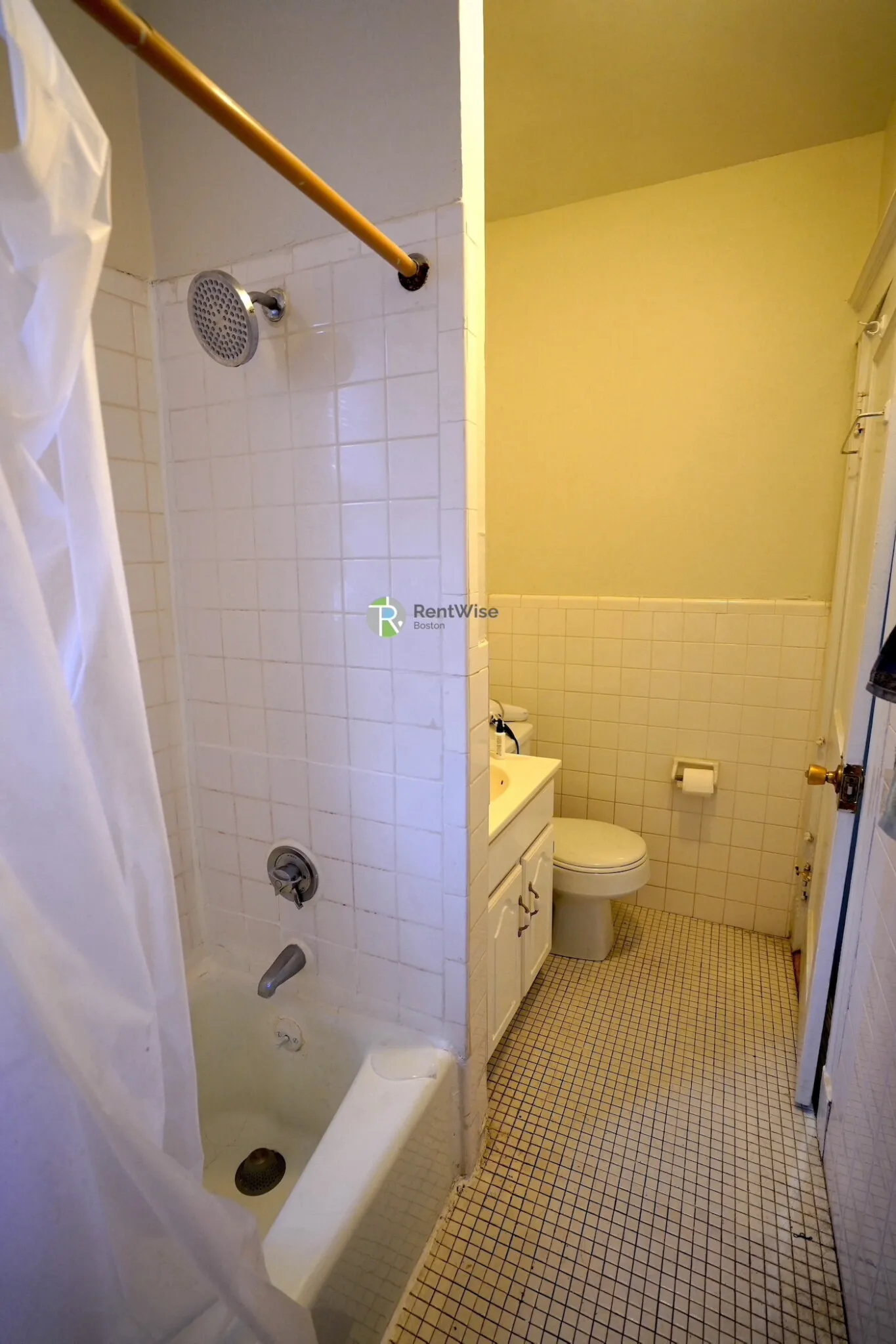 3 bed, 1 bath apartment for rent at 294 Harvard St Unit 4, Mid-Cambridge — photo 11 of 22