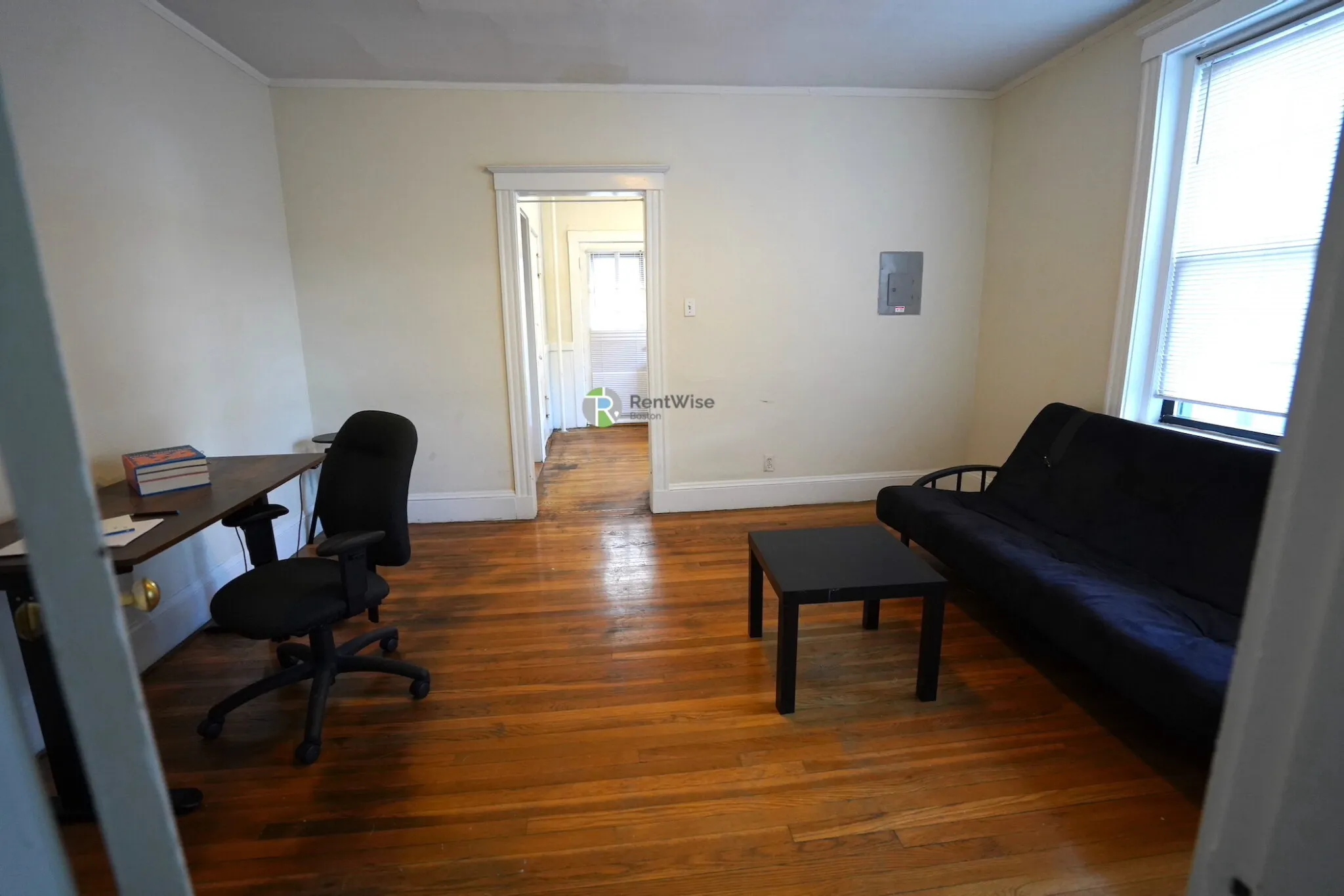 3 bed, 1 bath apartment for rent at 294 Harvard St Unit 4, Mid-Cambridge — photo 2 of 22