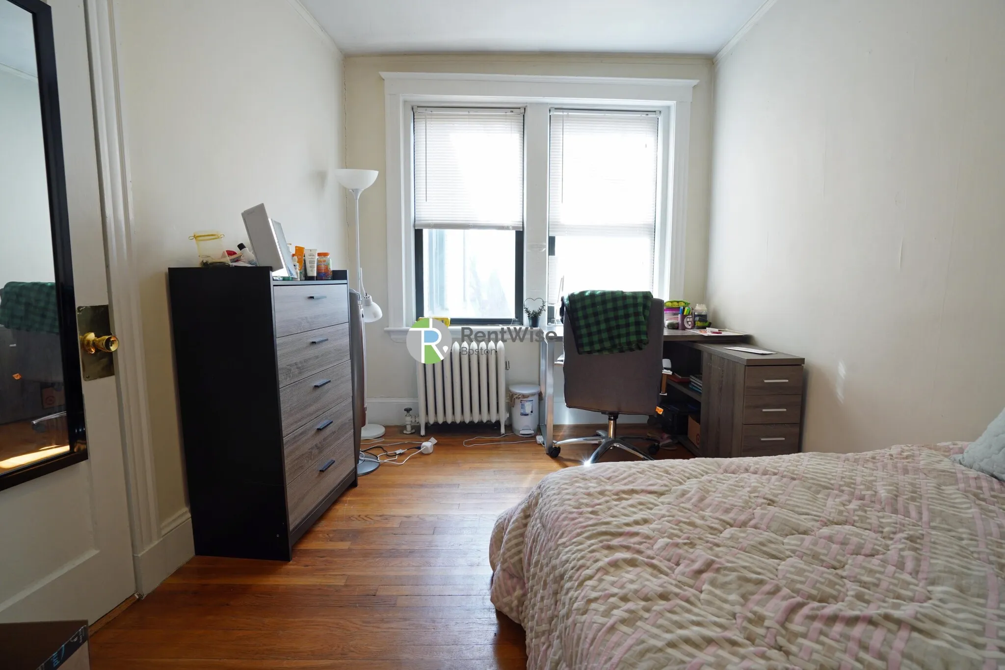 3 bed, 1 bath apartment for rent at 294 Harvard St Unit 8, Mid-Cambridge — photo 17 of 28