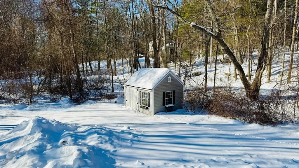 3 bed, 2 bath apartment for rent at 294 Hayden Rowe St Unit 294, Hopkinton — photo 23 of 24