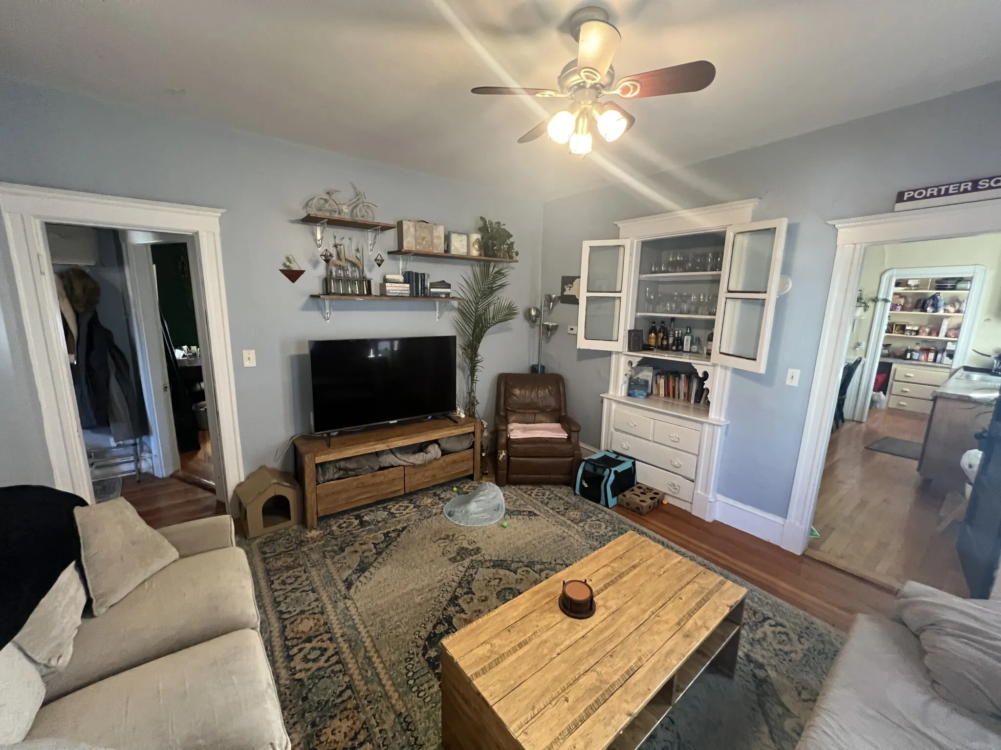 3 bed, 1 bath apartment for rent at 294 Highland Ave Unit 2, Powder House Square — photo 2 of 26