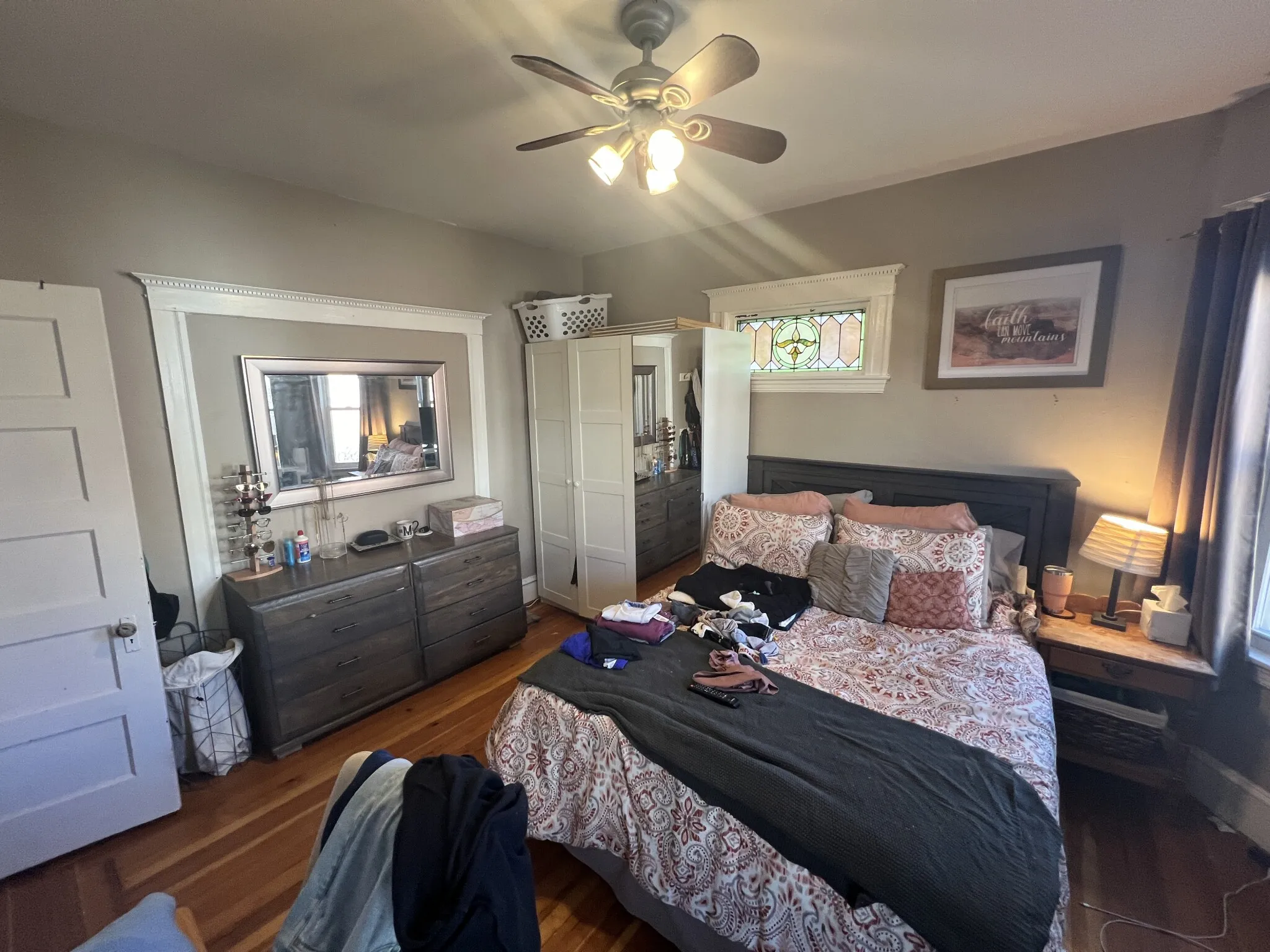 3 bed, 1 bath apartment for rent at 294 Highland Ave Unit 2, Powder House Square — photo 7 of 26