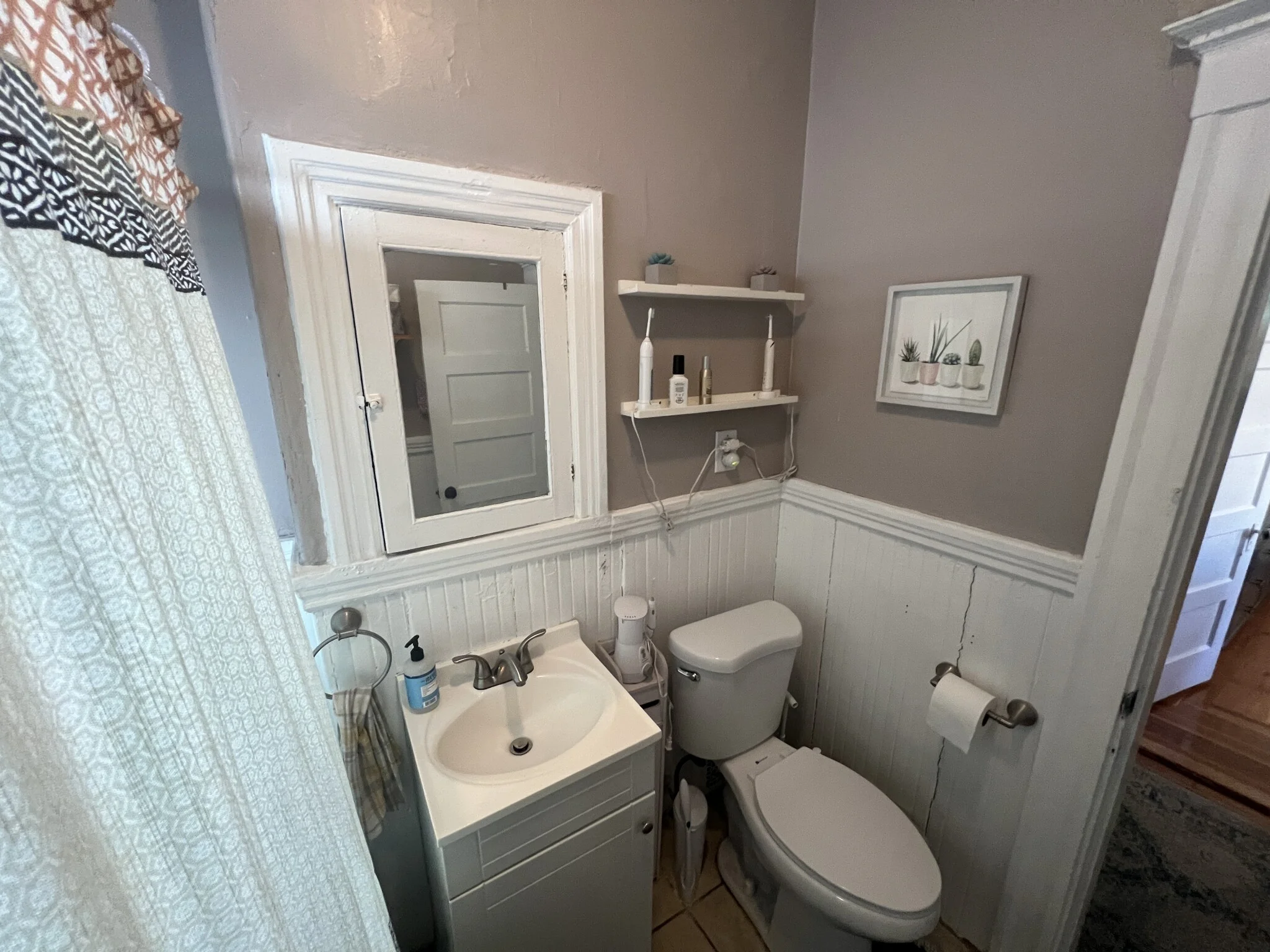 3 bed, 1 bath apartment for rent at 294 Highland Ave Unit 2, Powder House Square — photo 24 of 26