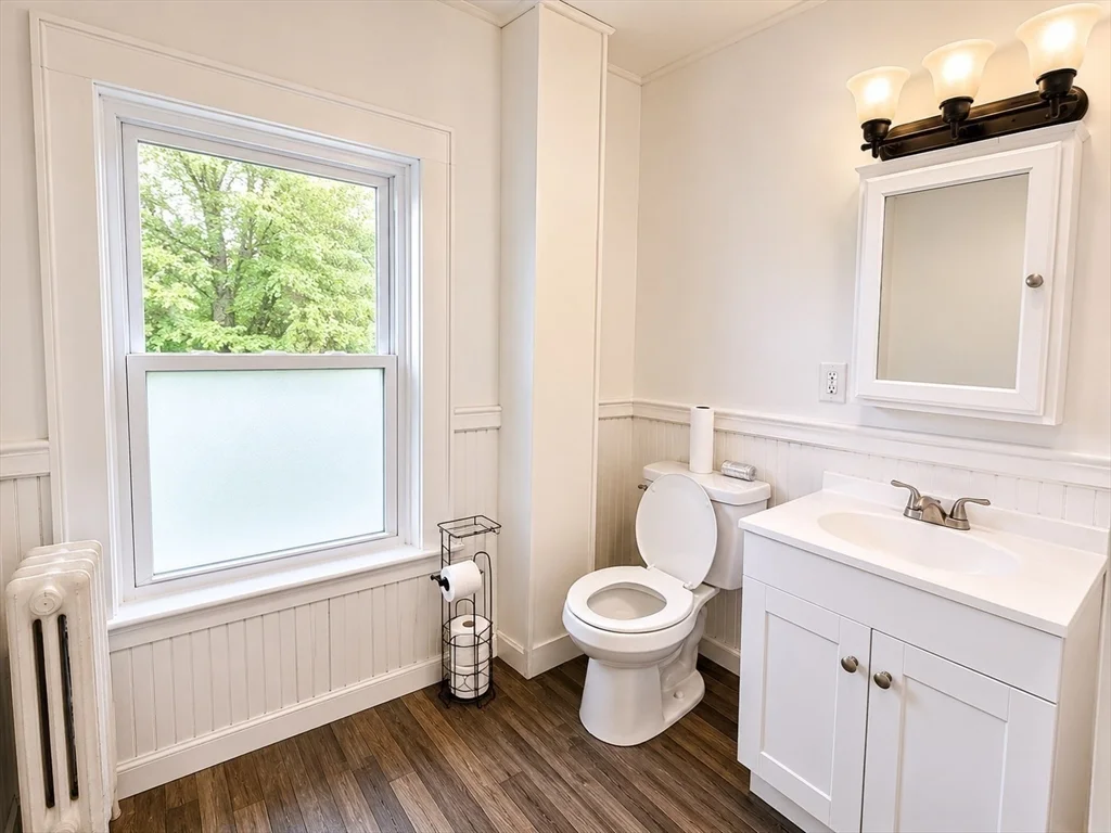 5 bed, 2 bath apartment for rent at 294 Plymouth St, Bridgewater — photo 7 of 16
