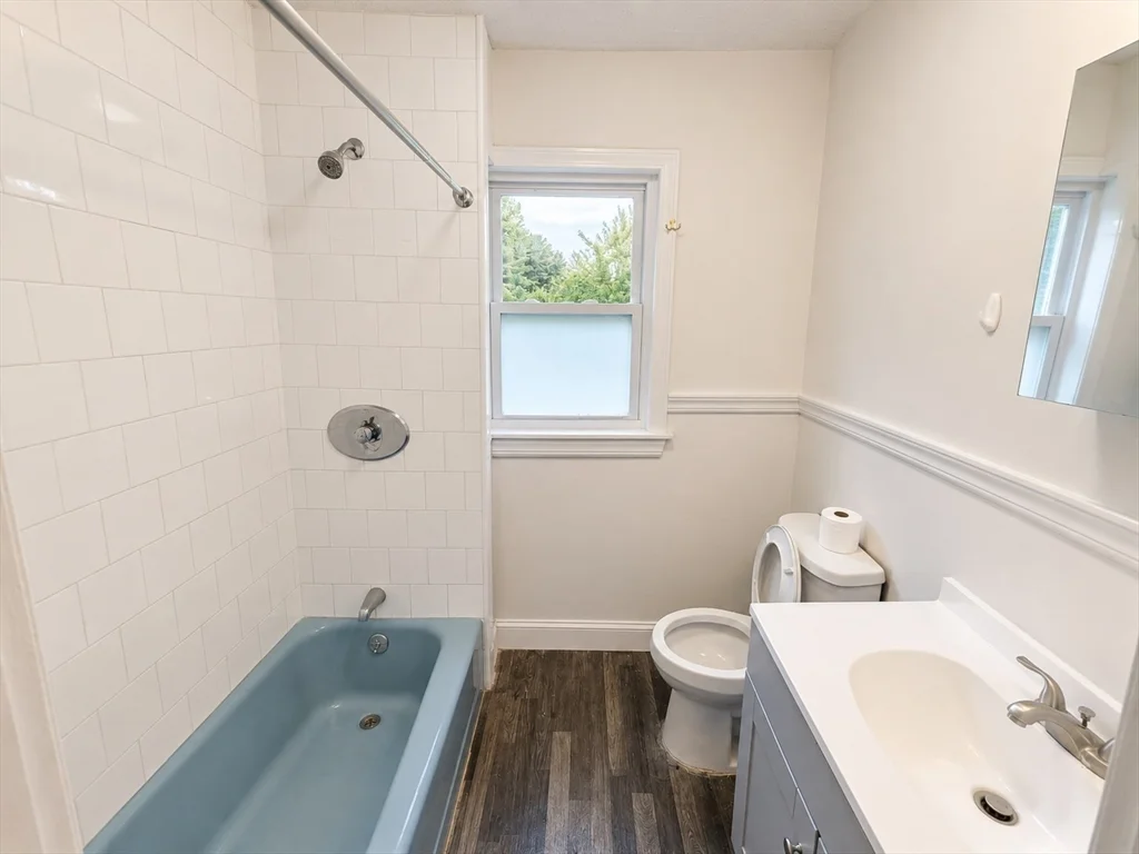 5 bed, 2 bath apartment for rent at 294 Plymouth St, Bridgewater — photo 10 of 16