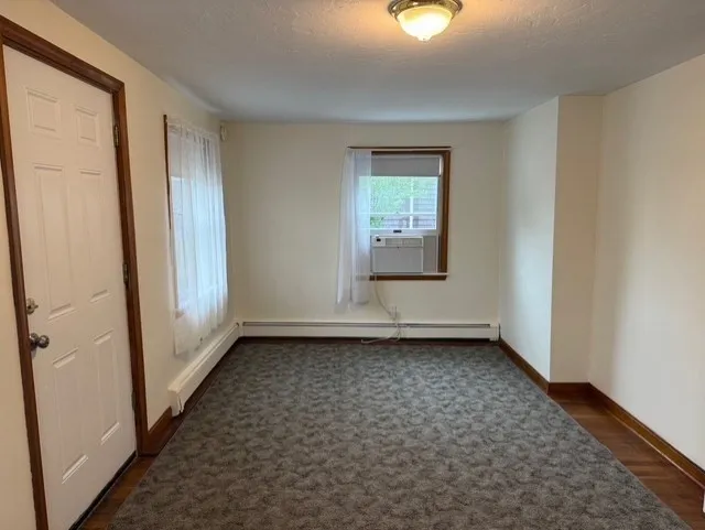 1 bed, 1 bath apartment for rent at 294 Pond St Unit 1, Braintree — photo 8 of 15