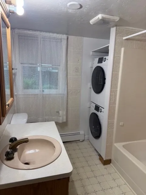 1 bed, 1 bath apartment for rent at 294 Pond St Unit 1, Braintree — photo 11 of 15
