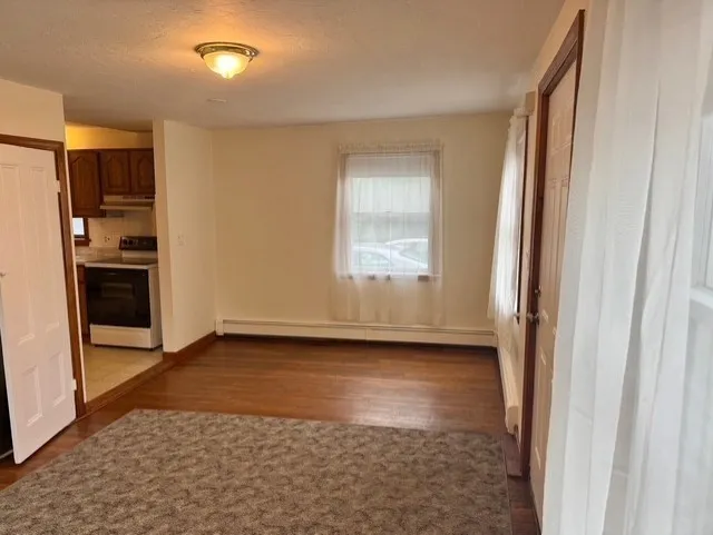1 bed, 1 bath apartment for rent at 294 Pond St Unit 1, Braintree — photo 7 of 15