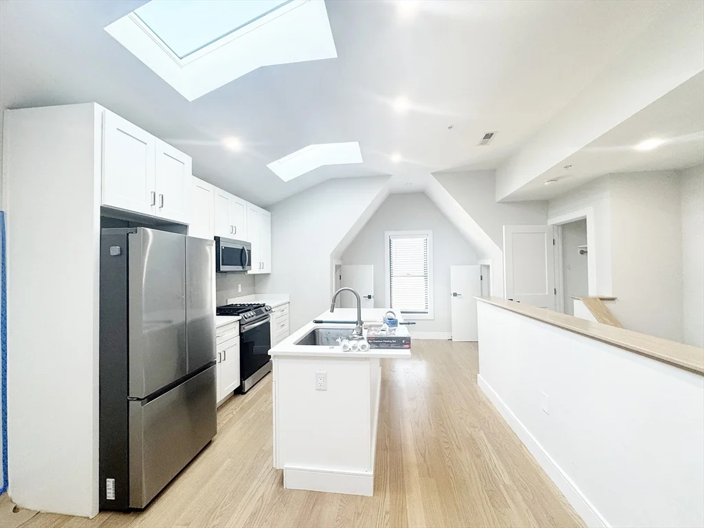 3 bed, 2 bath apartment for rent at 294 Princeton St Unit 3, East Boston — photo 4 of 23