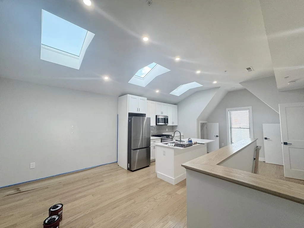 3 bed, 2 bath apartment for rent at 294 Princeton St Unit 3, East Boston — photo 5 of 23