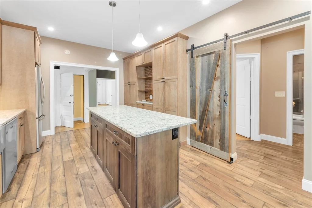 4 bed, 2 bath apartment for rent at 294 South St Unit 1, Jamaica Plain — photo 2 of 21