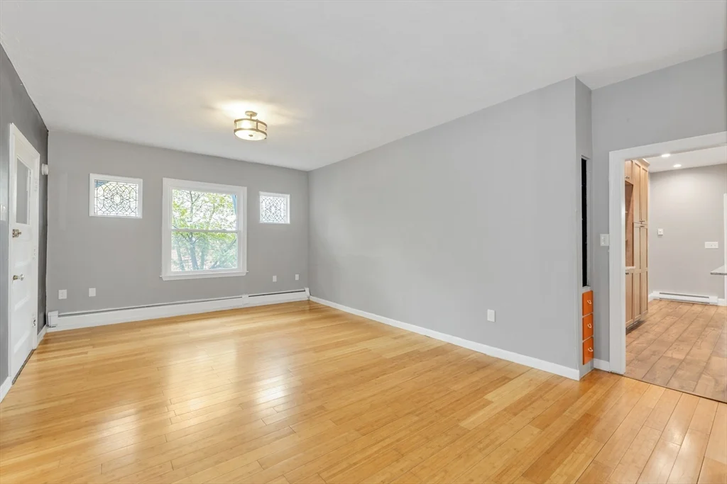 4 bed, 2 bath apartment for rent at 294 South St Unit 1, Jamaica Plain — photo 4 of 21