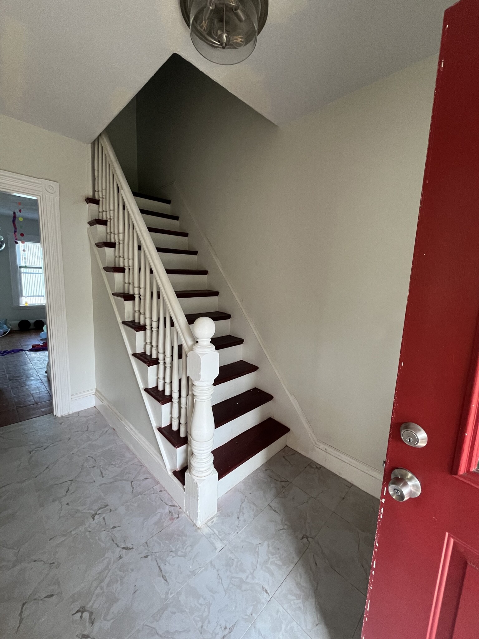 4 bed, 1 bath apartment for rent at 294 Whiting Ave, East Dedham — photo 3 of 15