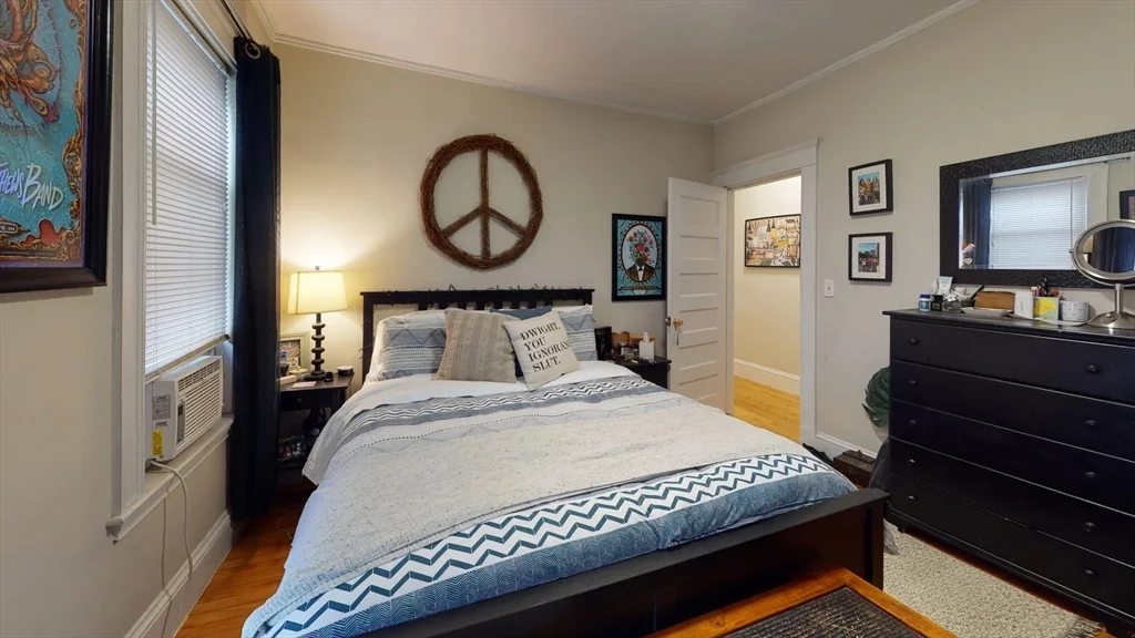3 bed, 2 bath apartment for rent at 295-297 Washington St Unit 297, Quincy — photo 11 of 13
