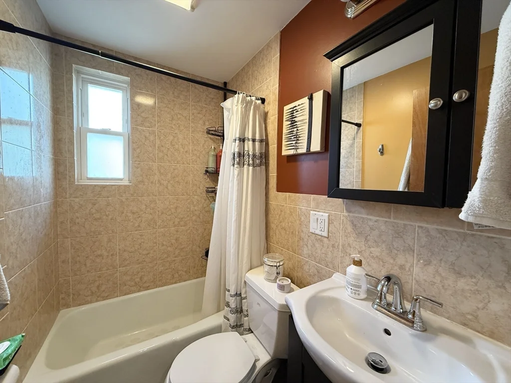 Studio bed, 1 bath apartment for rent at 295 Allston St Unit 1, Cambridgeport — photo 6 of 7