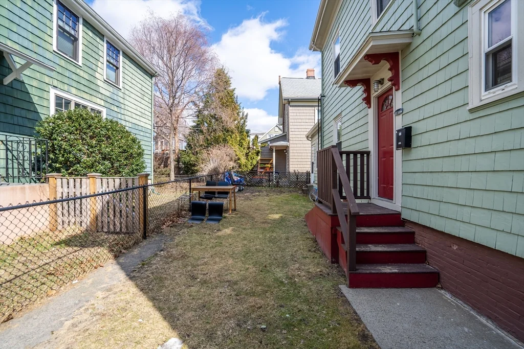2 bed, 1 bath apartment for rent at 295 Allston St Unit 2, Cambridgeport — photo 15 of 16