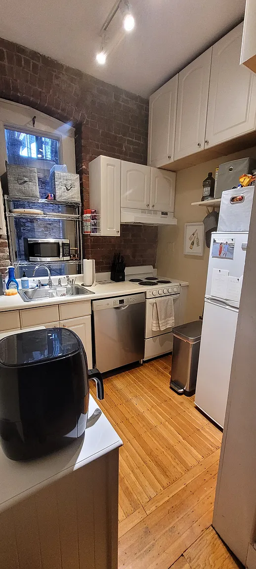 1 bed, 1 bath apartment for rent at 295 Beacon St Unit 53, Back Bay — photo 18 of 22