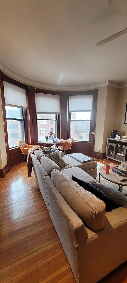 1 bed, 1 bath apartment for rent at 295 Beacon St Unit 53, Back Bay — photo 2 of 22