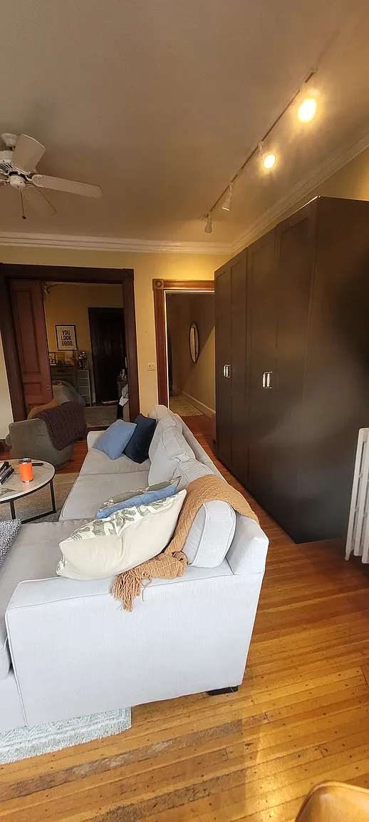 1 bed, 1 bath apartment for rent at 295 Beacon St Unit 53, Back Bay — photo 3 of 22
