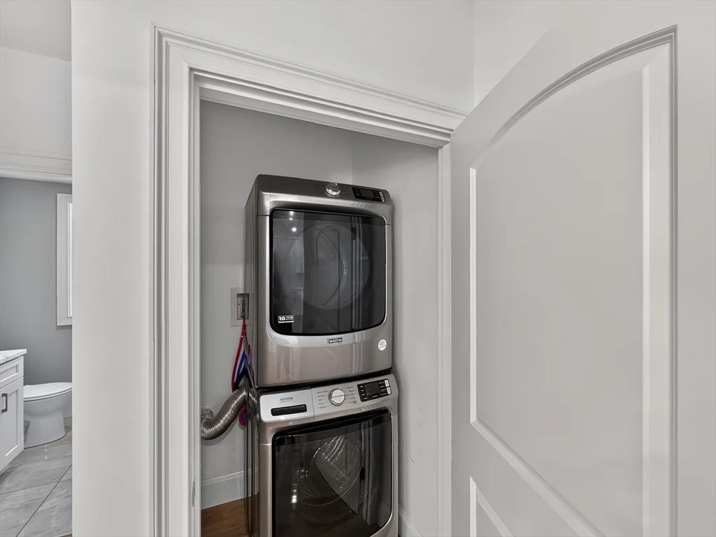 3 bed, 2 bath apartment for rent at 295 Billings Rd Unit 1, Quincy — photo 16 of 16