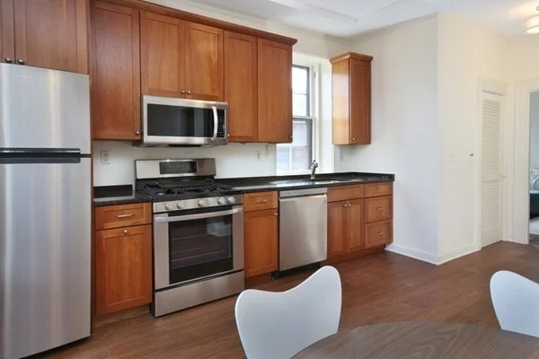 1 bed, 1 bath apartment for rent at 295 Commonwealth Ave Unit 6C, Back Bay — photo 6 of 9