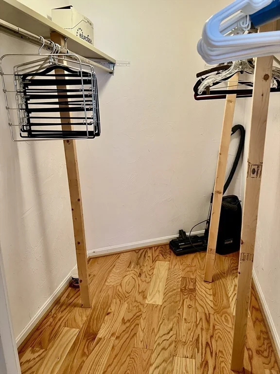 2 bed, 2 bath apartment for rent at 295 Lynn Shore Dr Unit 402, Lynn — photo 14 of 20