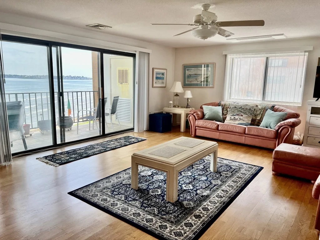 2 bed, 2 bath apartment for rent at 295 Lynn Shore Dr Unit 402, Lynn — photo 6 of 20