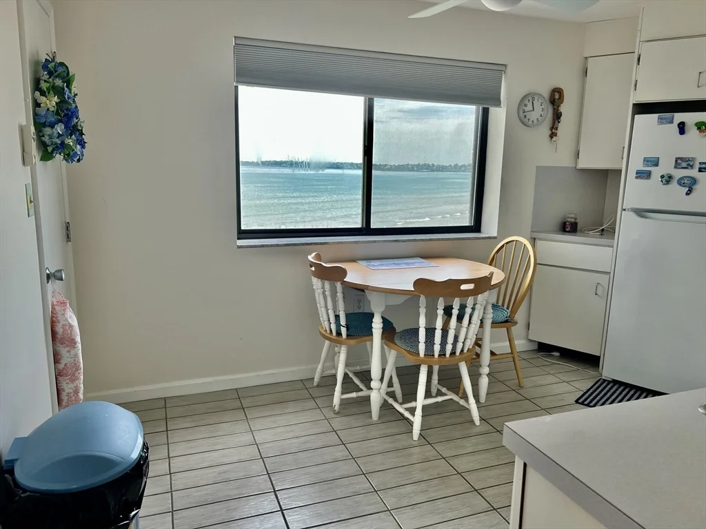 2 bed, 2 bath apartment for rent at 295 Lynn Shore Dr Unit 402, Lynn — photo 8 of 20