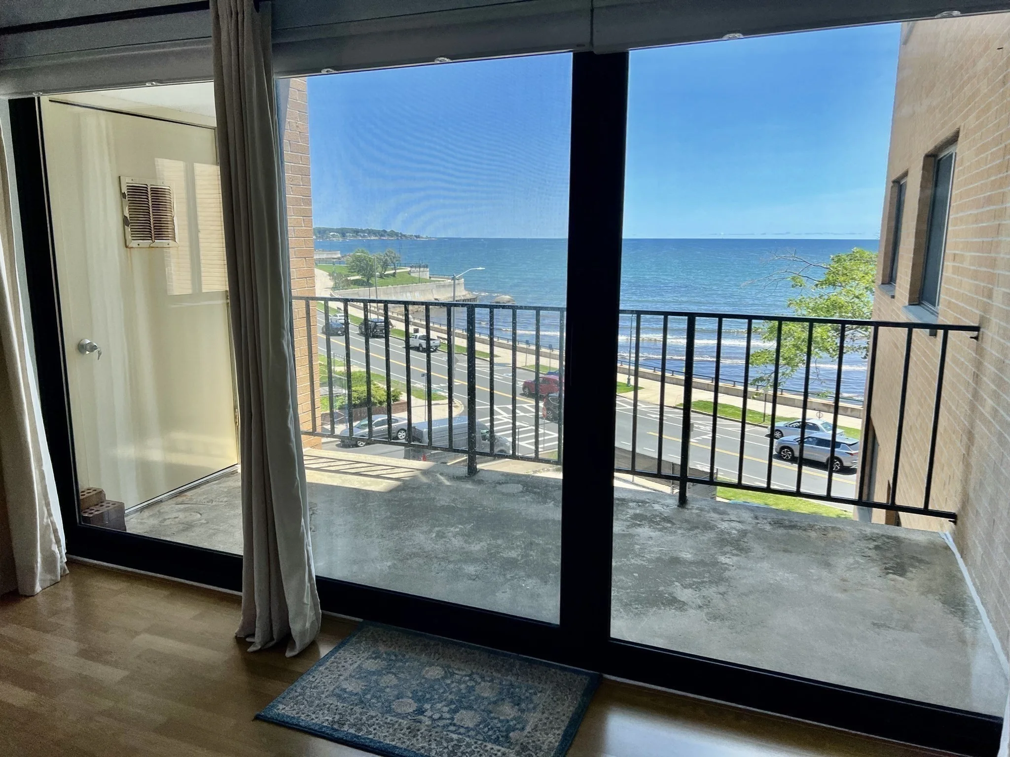 1 bed, 1 bath apartment for rent at 295 Lynn Shore Dr Unit 403, Lynn — photo 17 of 21