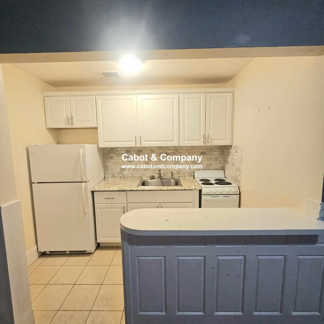 2 bed, 1 bath apartment for rent at 295 Newbury St Unit 5, Back Bay — photo 3 of 8
