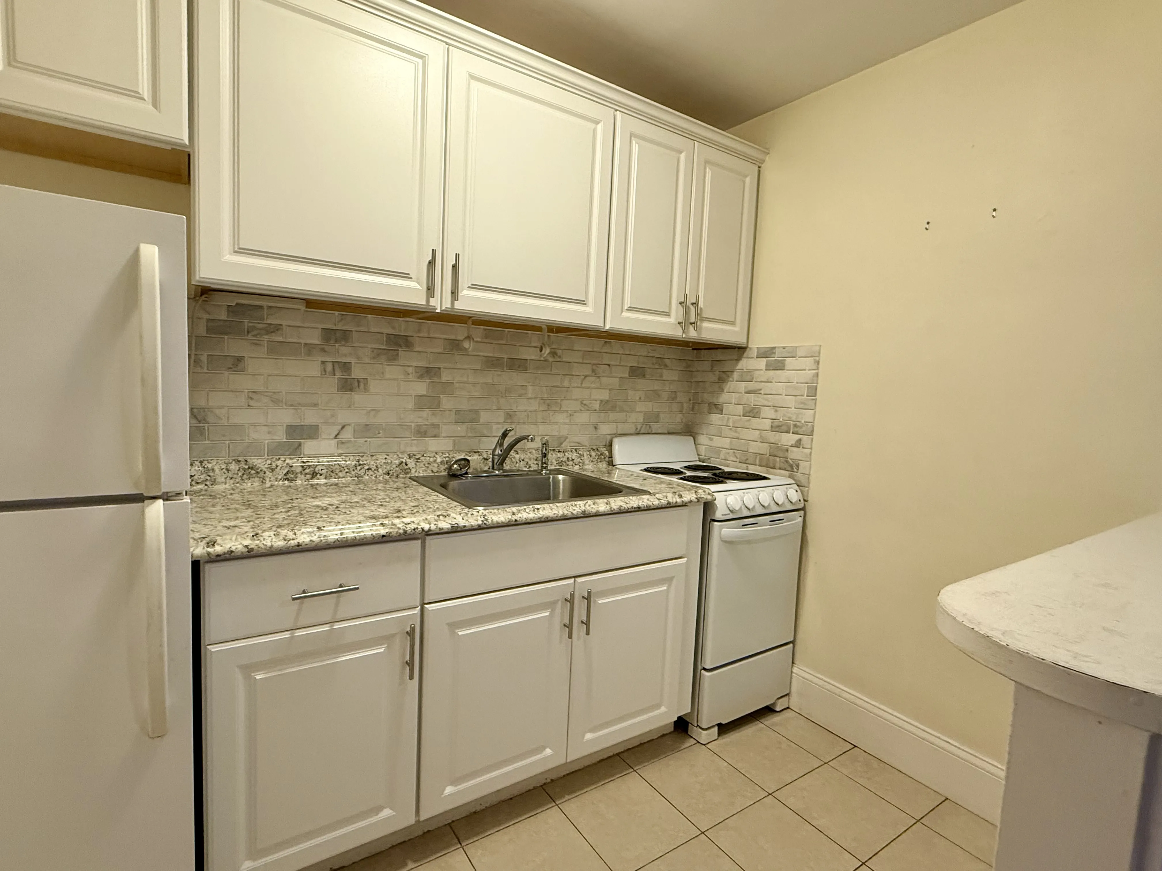 2 bed, 1 bath apartment for rent at 295 Newbury St Unit 5A, Back Bay — photo 6 of 16