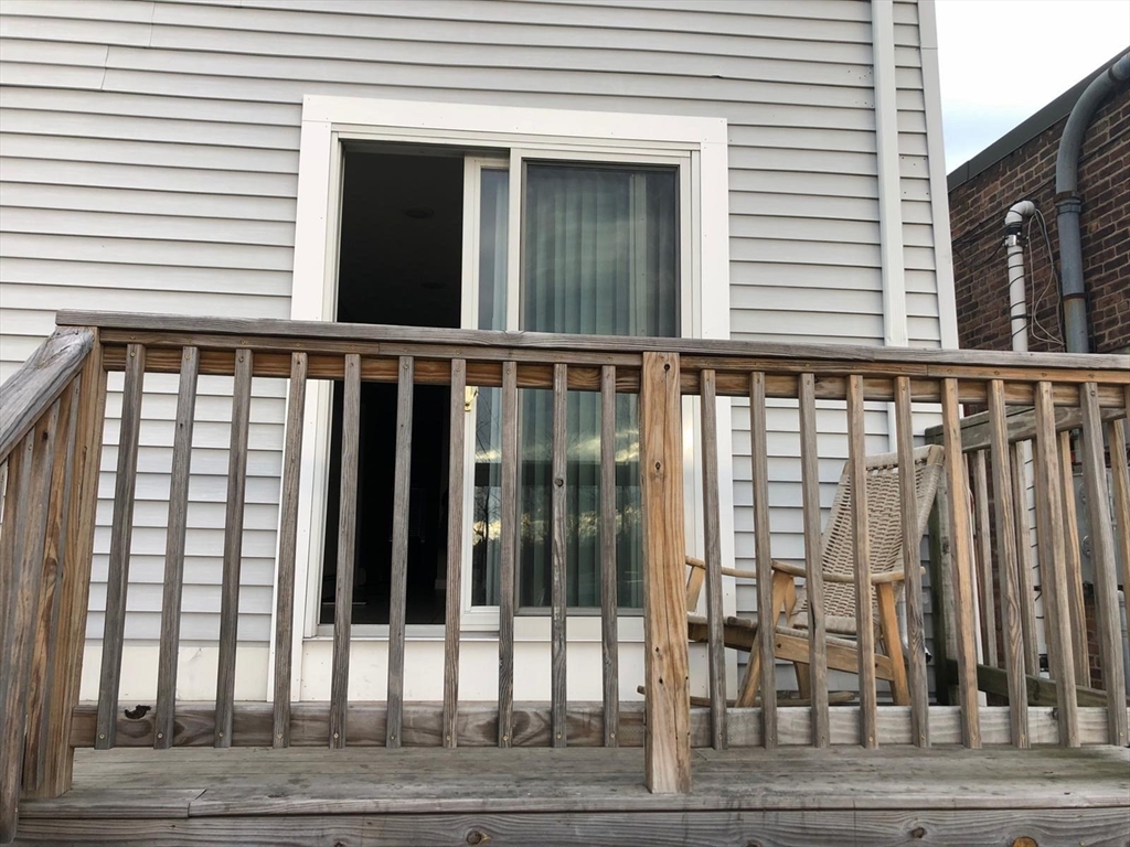 2 bed, 1.5 bath apartment for rent at 295 Shirley St Unit 1, Winthrop — photo 9 of 9