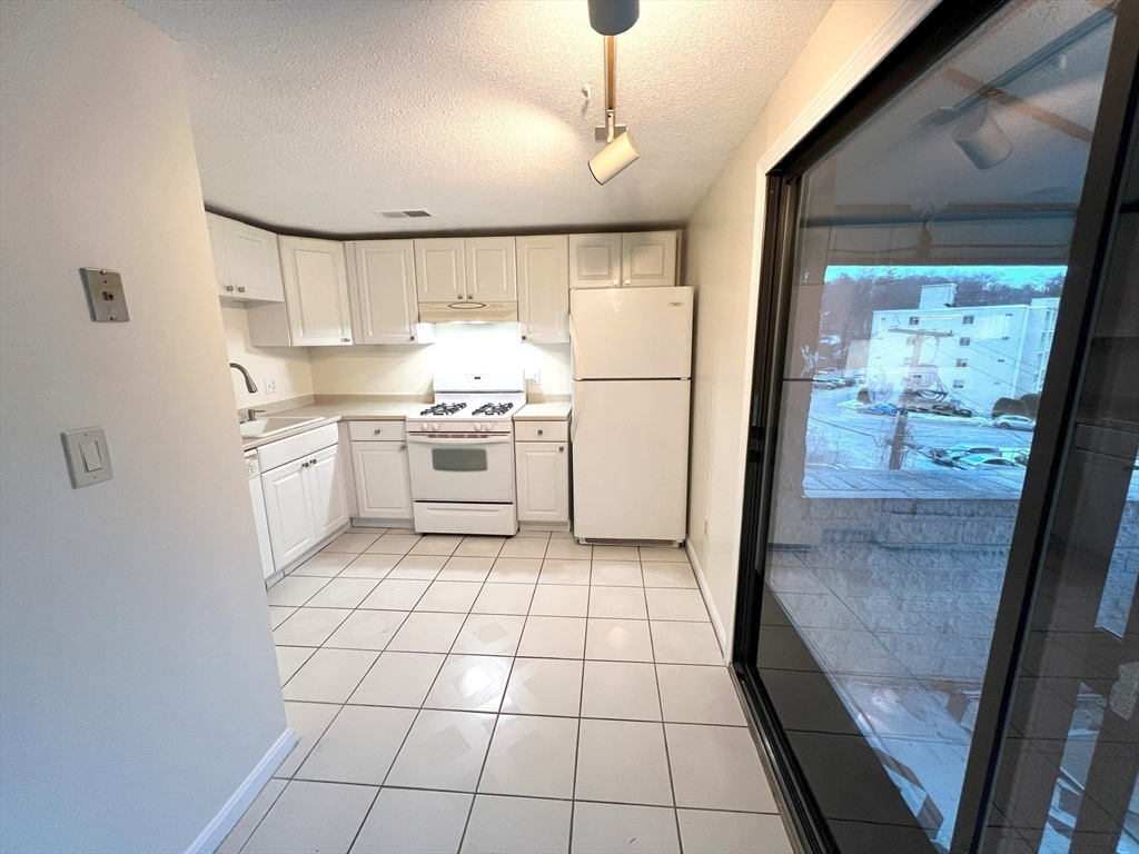 2 bed, 2 bath apartment for rent at 295 West Wyoming Ave Unit 9C, Stoneham — photo 1 of 22