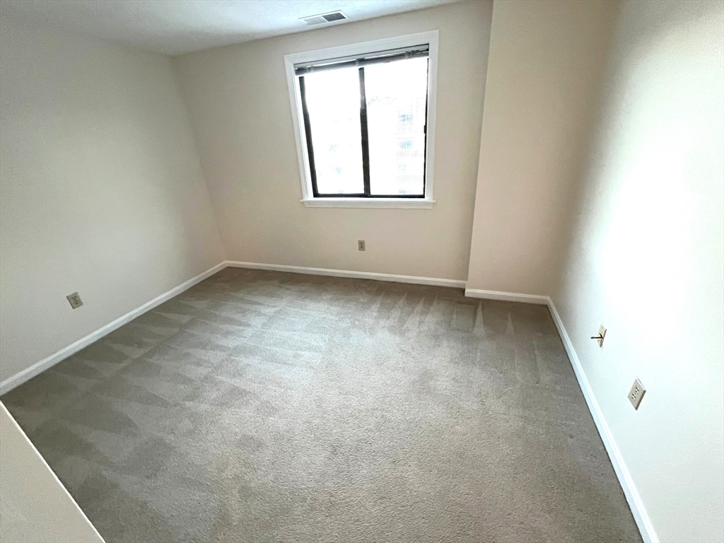 2 bed, 2 bath apartment for rent at 295 West Wyoming Ave Unit 9C, Stoneham — photo 8 of 22